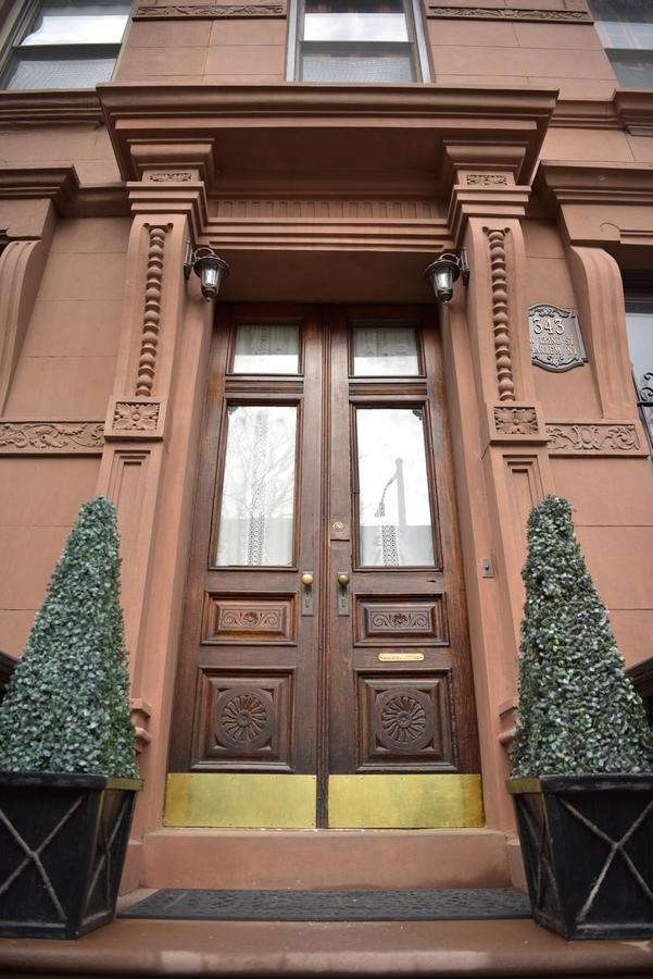 Harlem Grand Bed & Breakfast นิวยอร์ก ภายนอก รูปภาพ