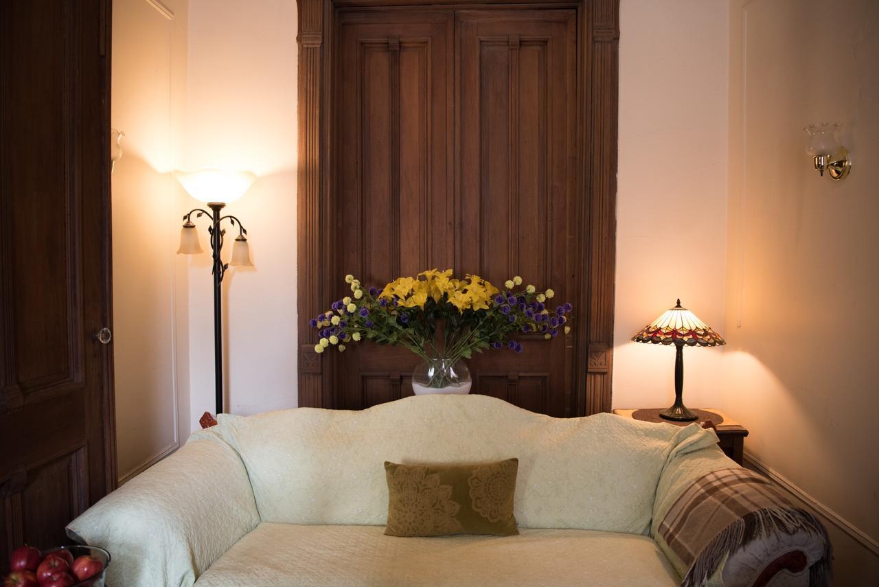 Harlem Grand Bed & Breakfast นิวยอร์ก ภายนอก รูปภาพ